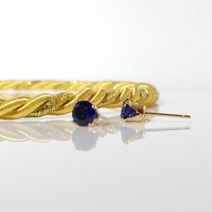 Genuine Blue Sapphire 5mm Earrings Gold Filled Post